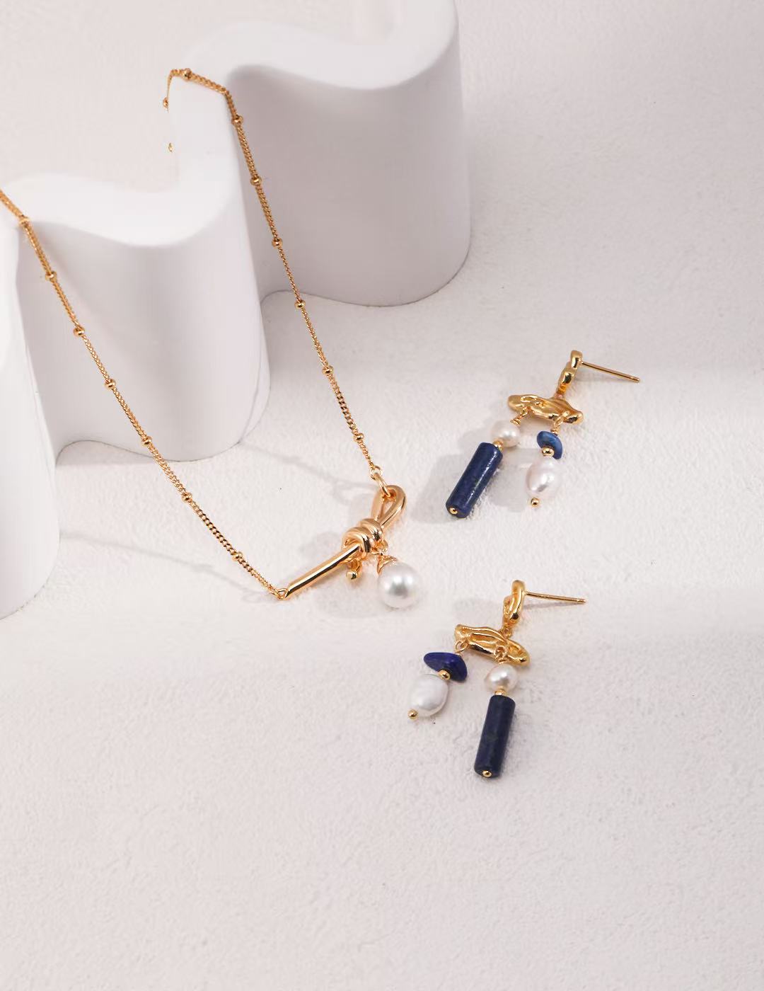 'Rainy and Sunny Days' lapis lazuli Earring