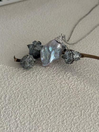 ‘Fishtail Hat’ grey-blue seawater baroque pearl pendant