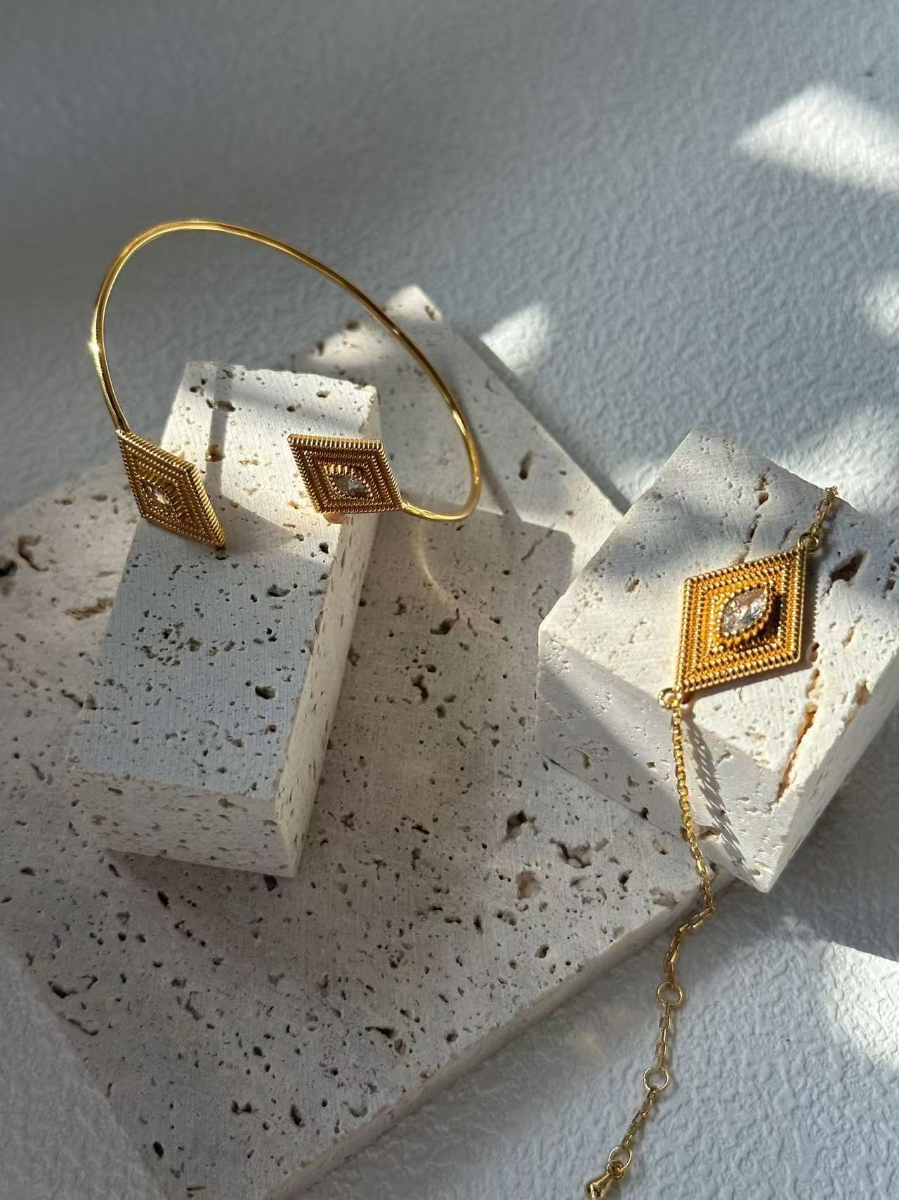 Golden ‘Greek Eyes’ Bracelet, Earrings and Necklace Set