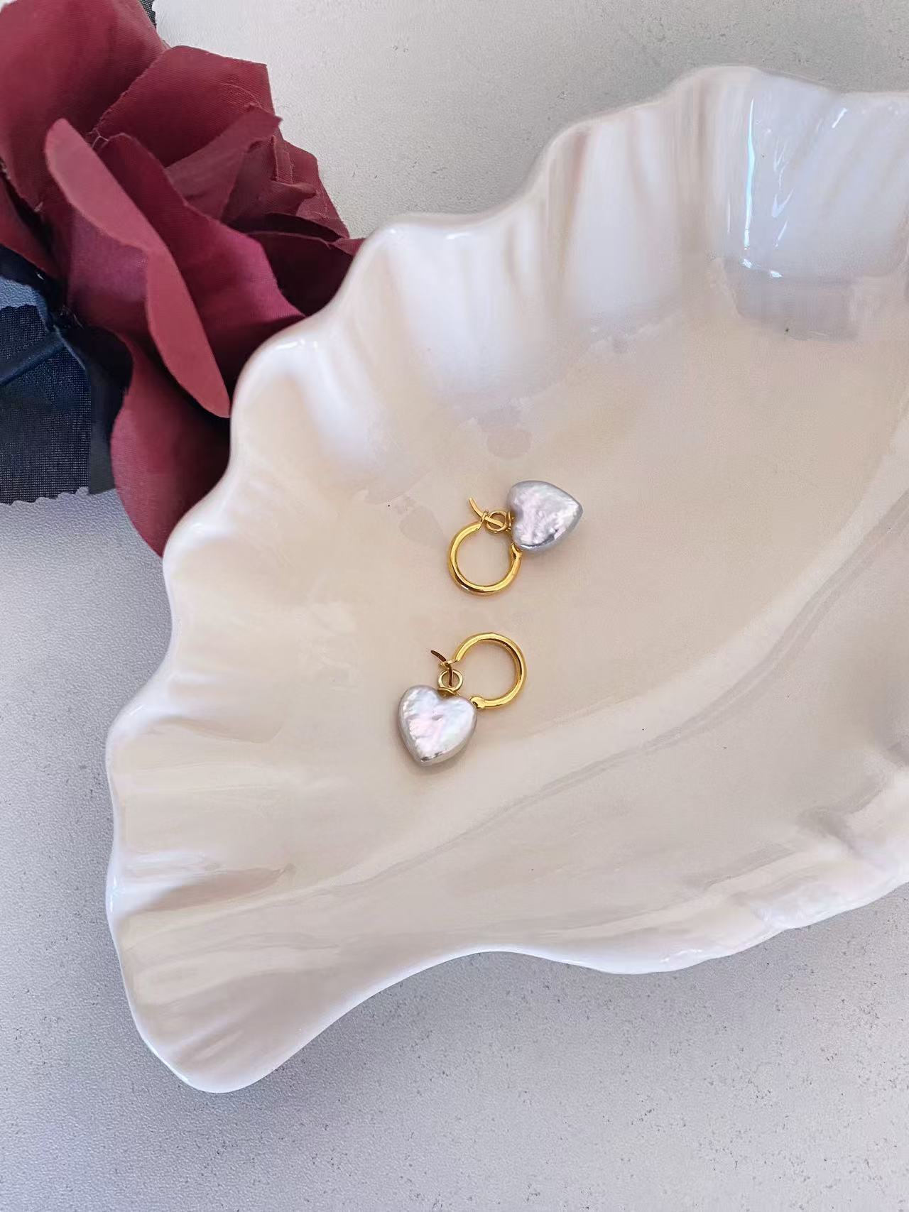 Peach Heart Cream Purple Flat Baroque Earrings