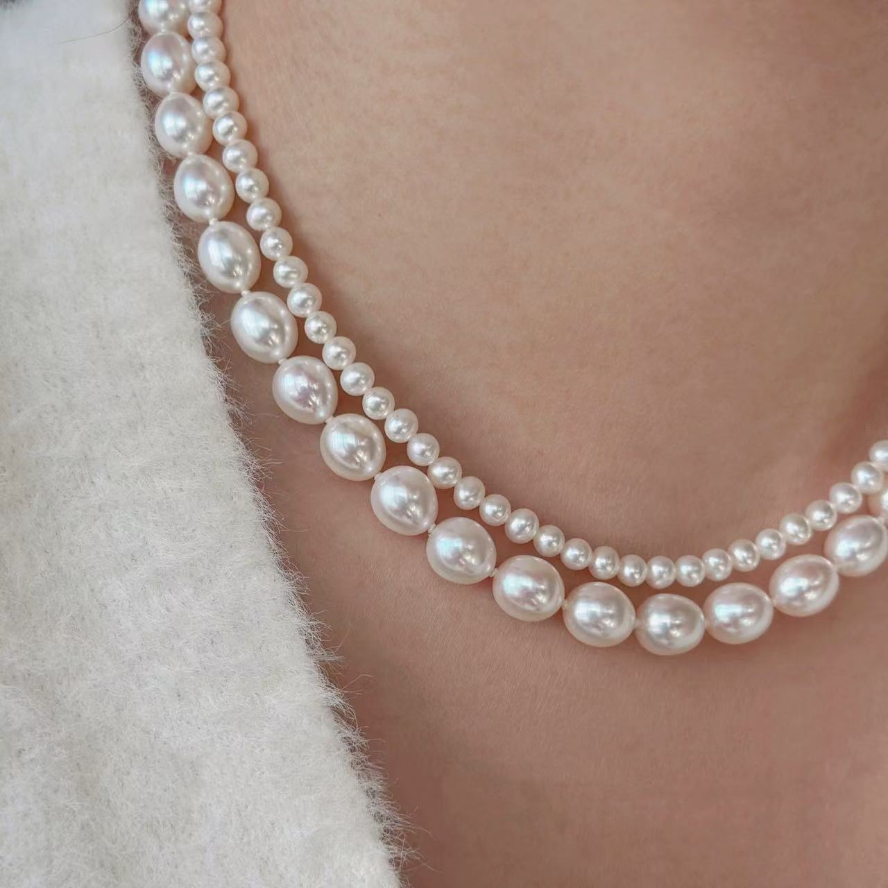 Teardrop-shaped pink lustre freshwater pearl necklace
