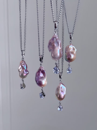‘Party Surprise’ White/Purple Baroque Diamond Pendant