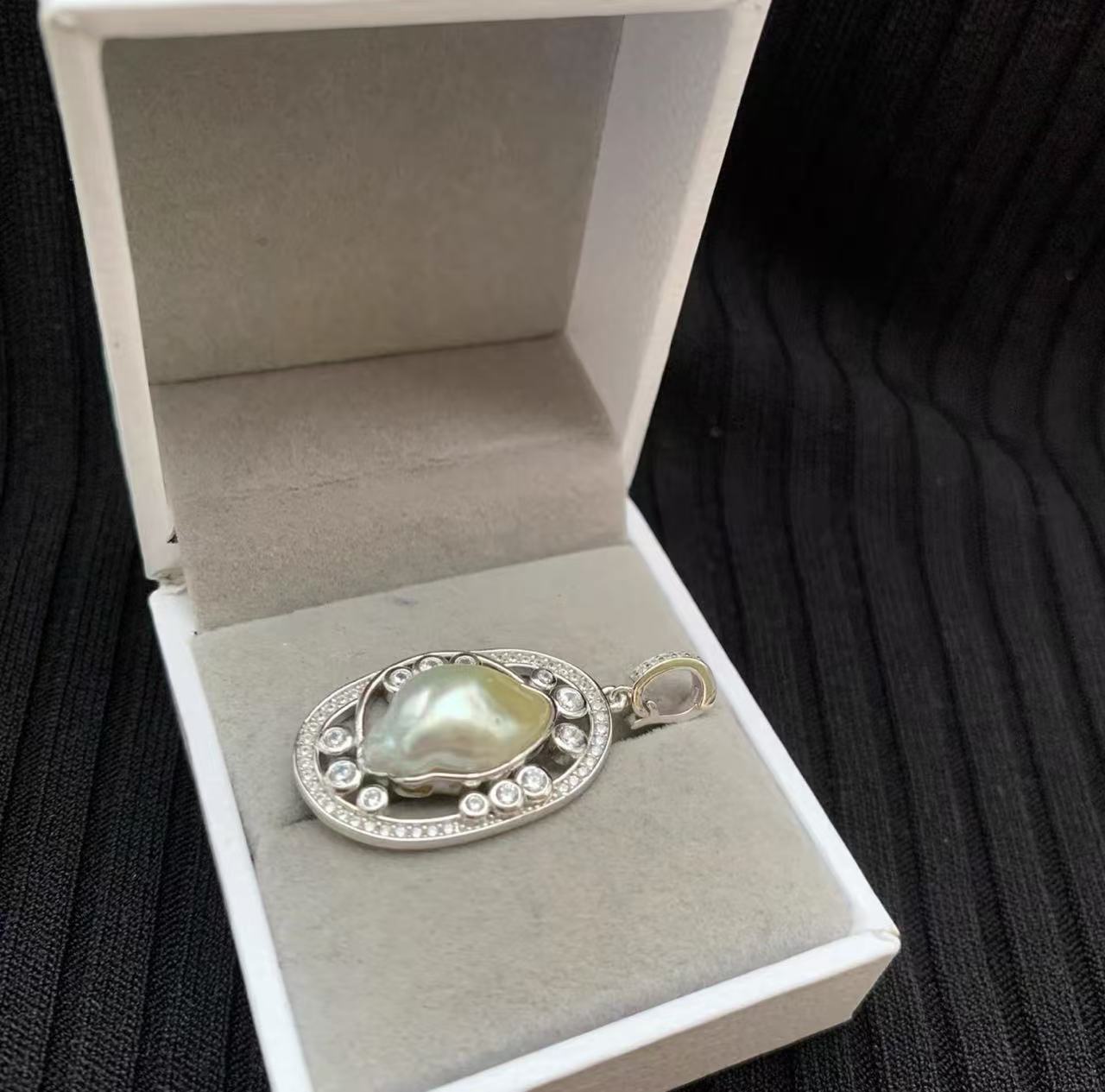Vintage Pearl Collector's Edition Solo Series