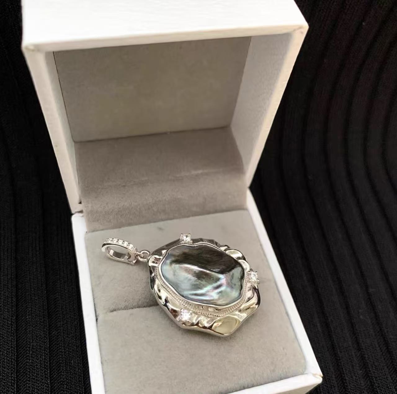 Vintage Pearl Collector's Edition Solo Series