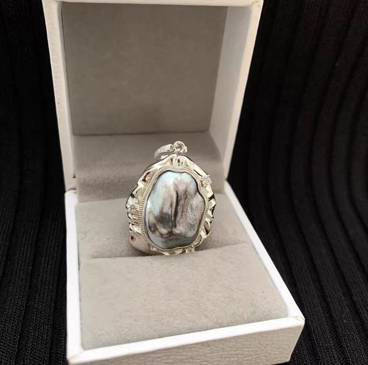 Vintage Pearl Collector's Edition Solo Series