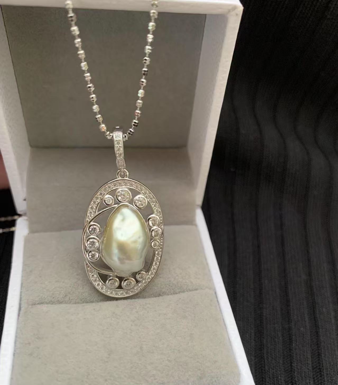 Vintage Pearl Collector's Edition Solo Series
