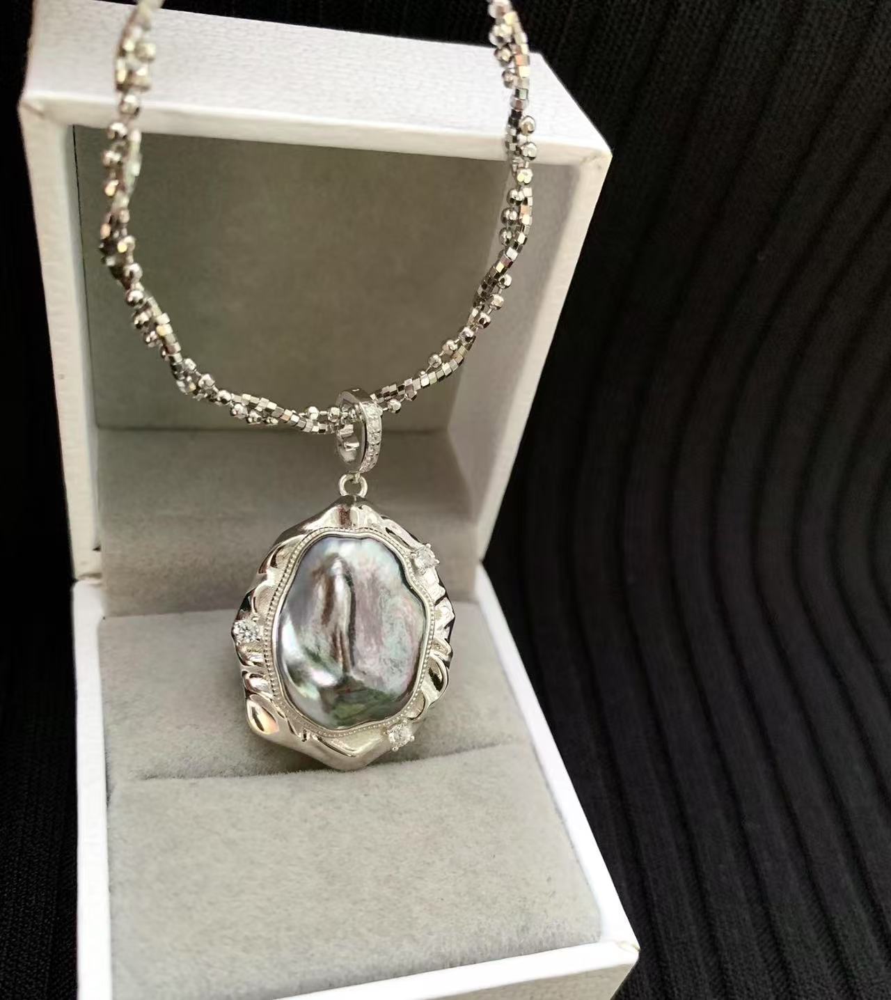 Vintage Pearl Collector's Edition Solo Series