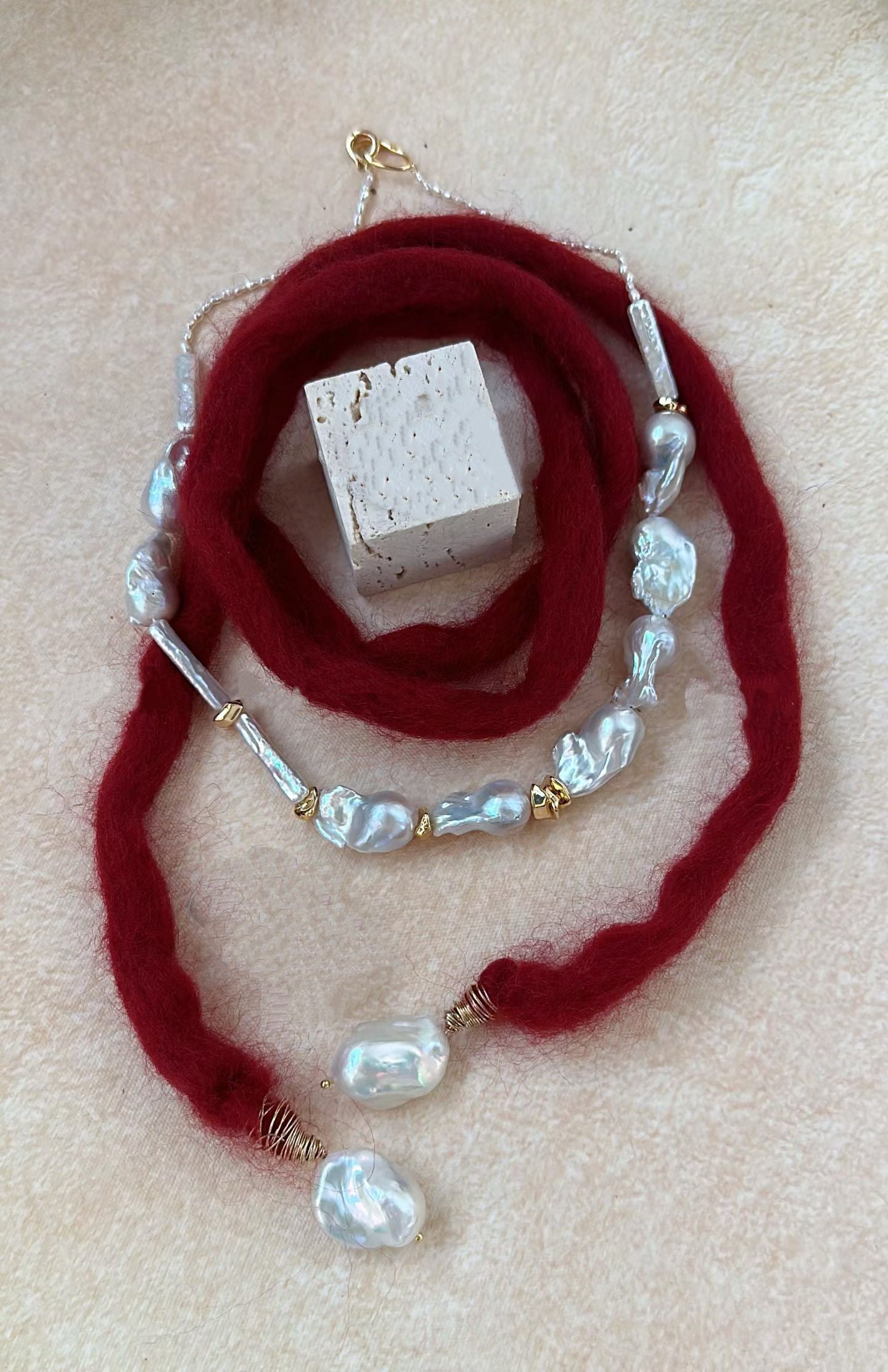 Christmas Baroque Pearl Necklace Collection Suit