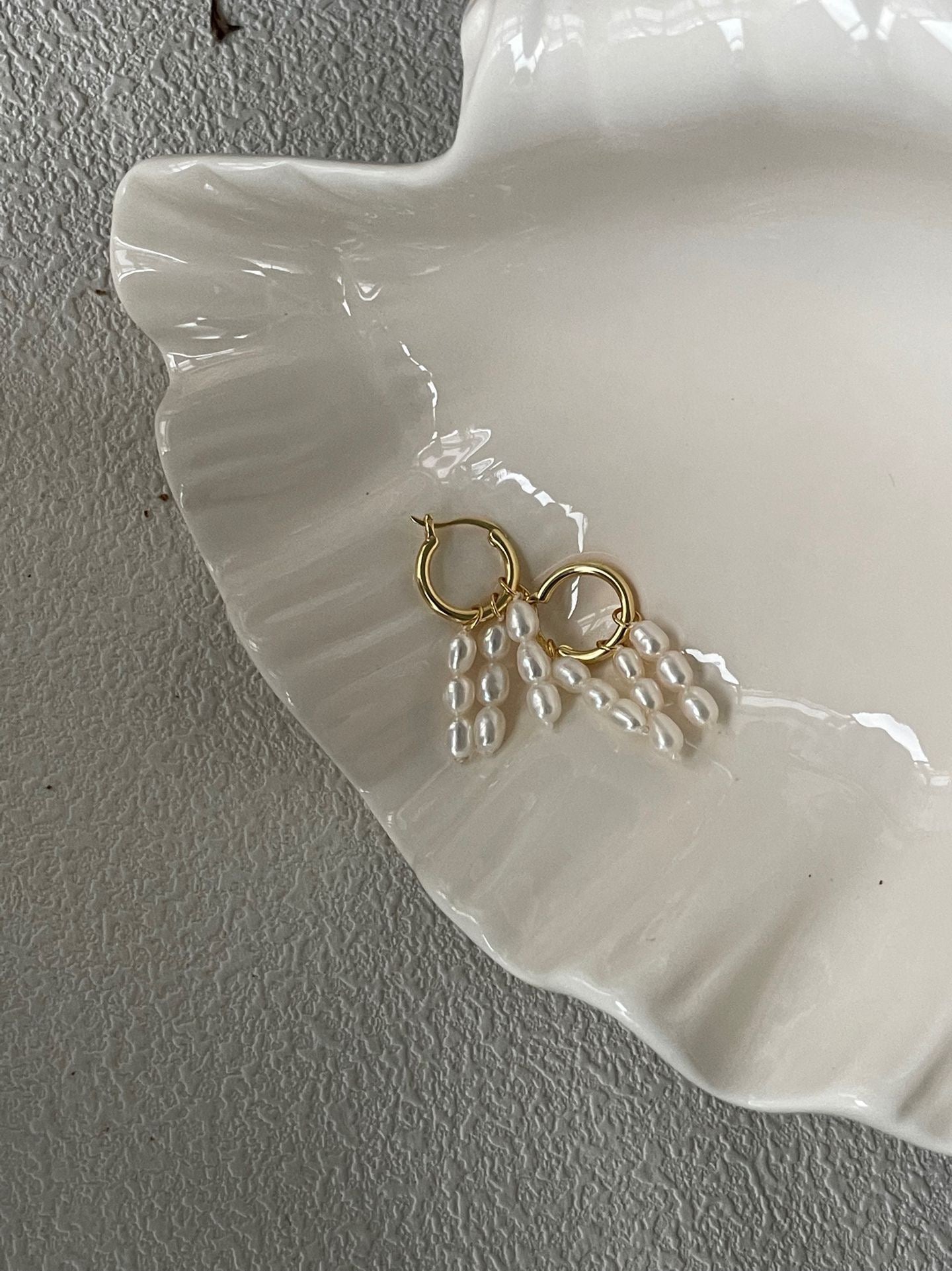 Tassel pearl earrings