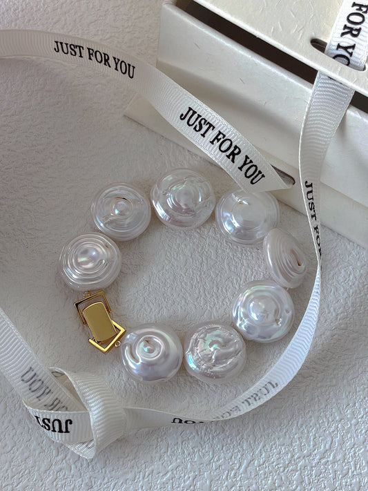 Roman Holiday Pearl Bracelet