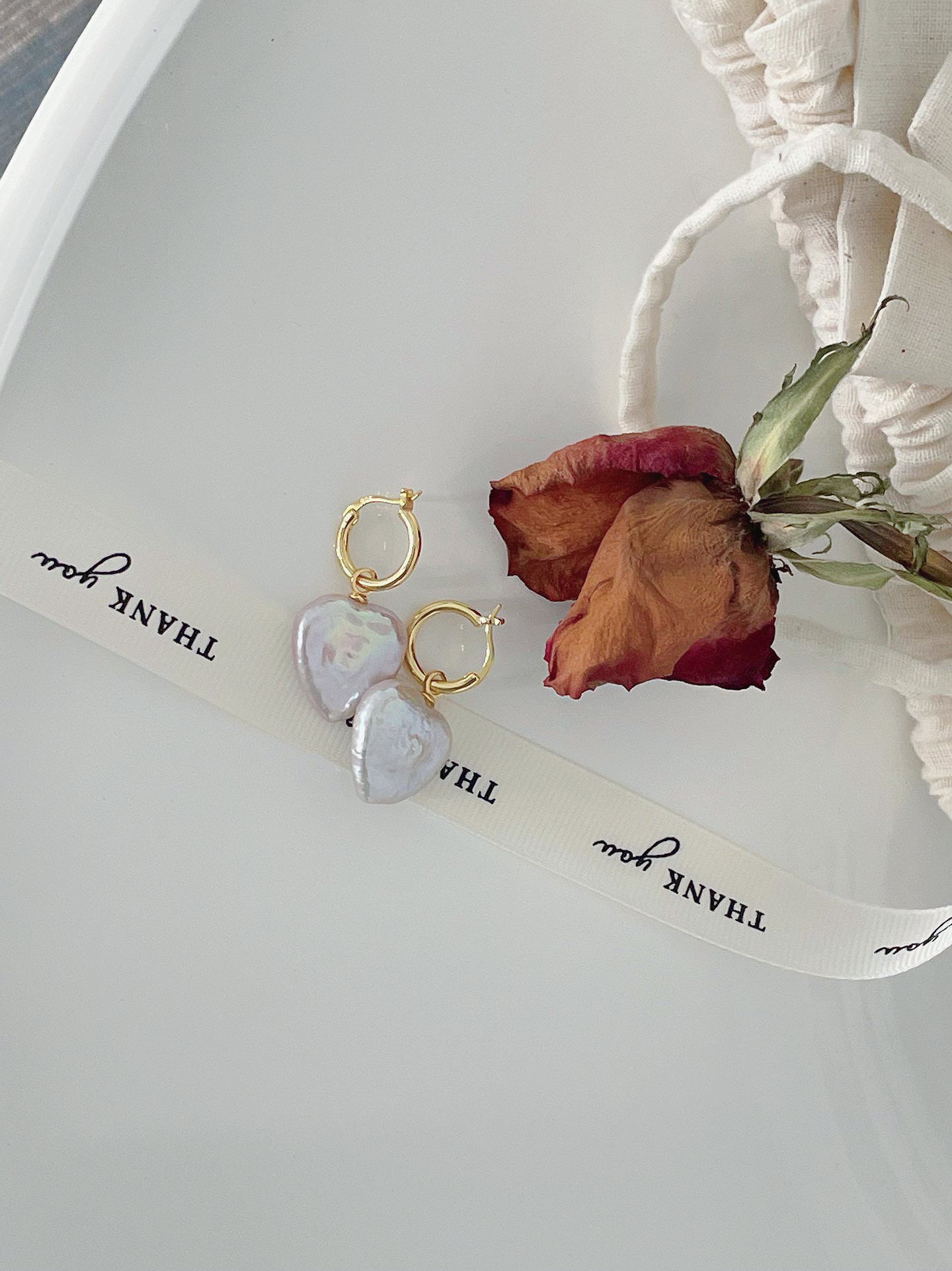 Peach Heart Cream Purple Flat Baroque Earrings