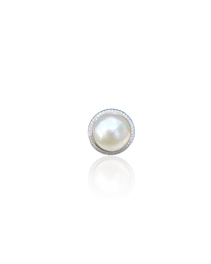 Horse Shells Diamond Ring