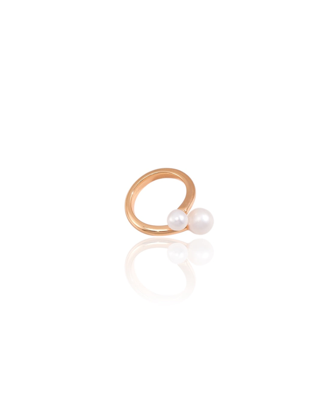 Nude Pearl Floating Ring