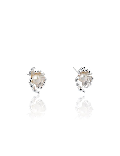Sea Wave Pearl Earring