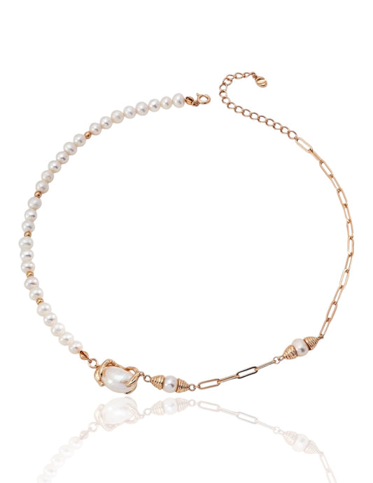 Hugging Beads Collarbone Necklace