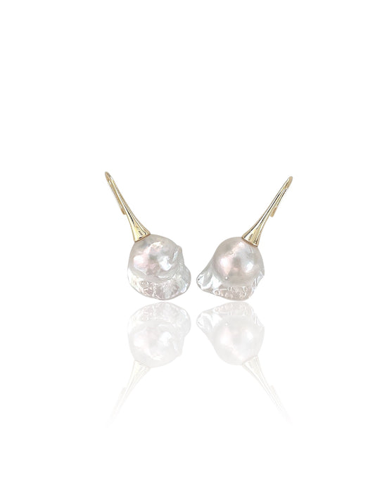 Cream Dumplings Large Core Baroque Earrings