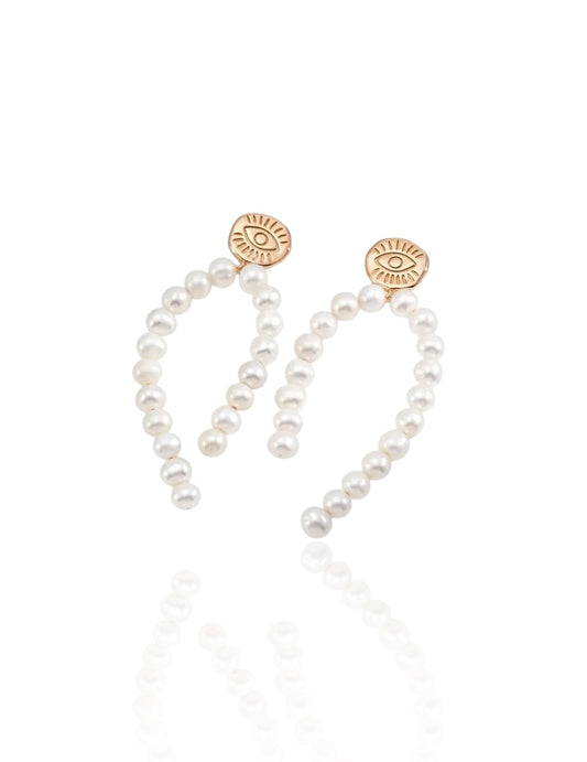 Gorgeous Pearl Cluster Earrings