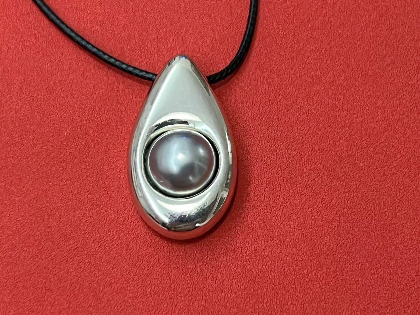 ‘Cthulhu Mythos’ Antiques Seawater Pearl Pendant Collection