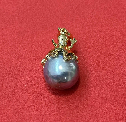 ‘Cthulhu Mythos’ Antiques Seawater Pearl Pendant Collection