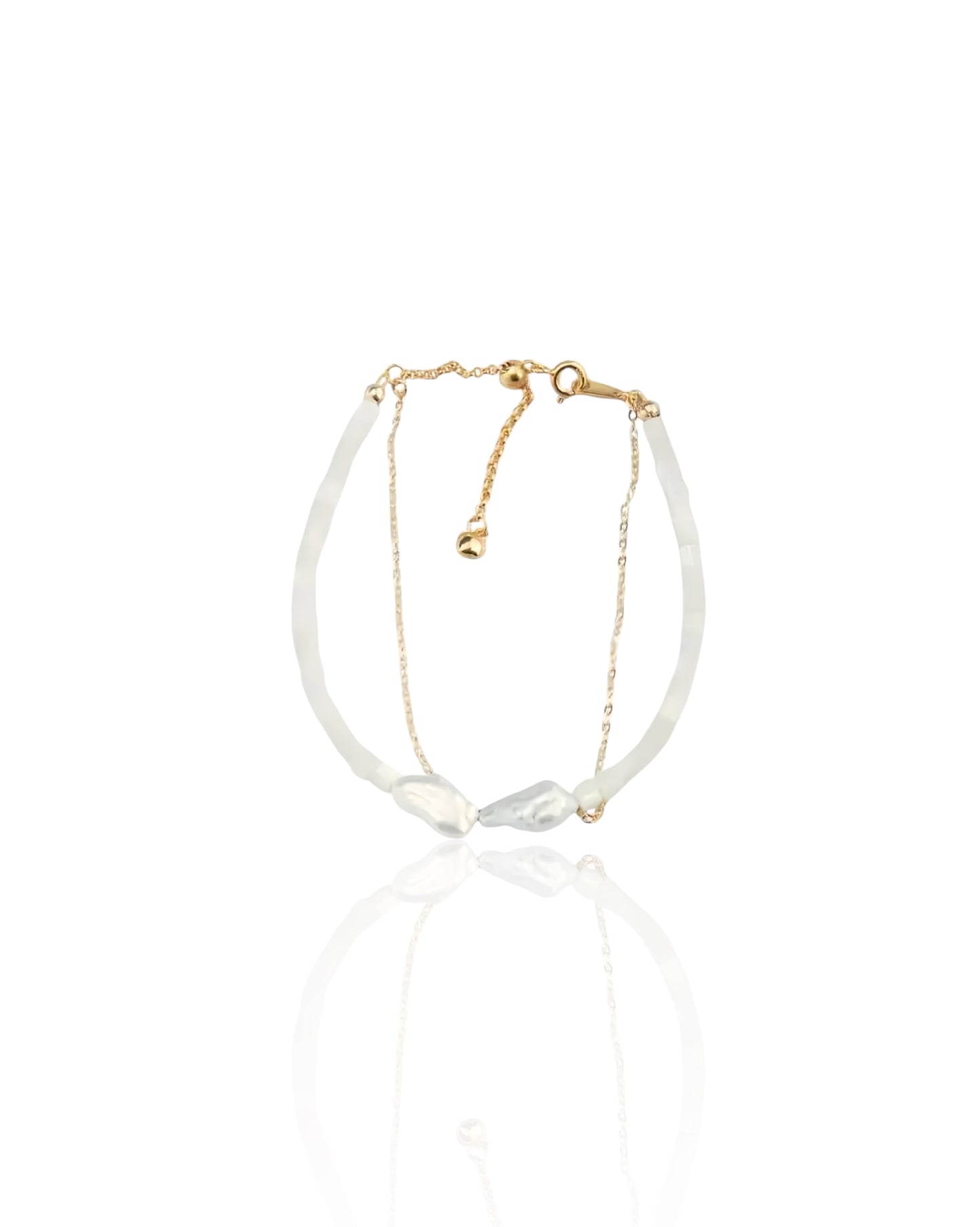 Pearl and Shellfish Bracelet