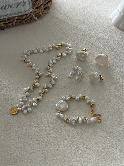 Metal Keshi Pearl Golden Necklace