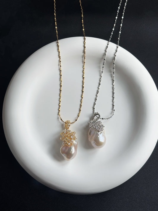 "Rose Estate" Champagne Baroque Pearl Pendant
