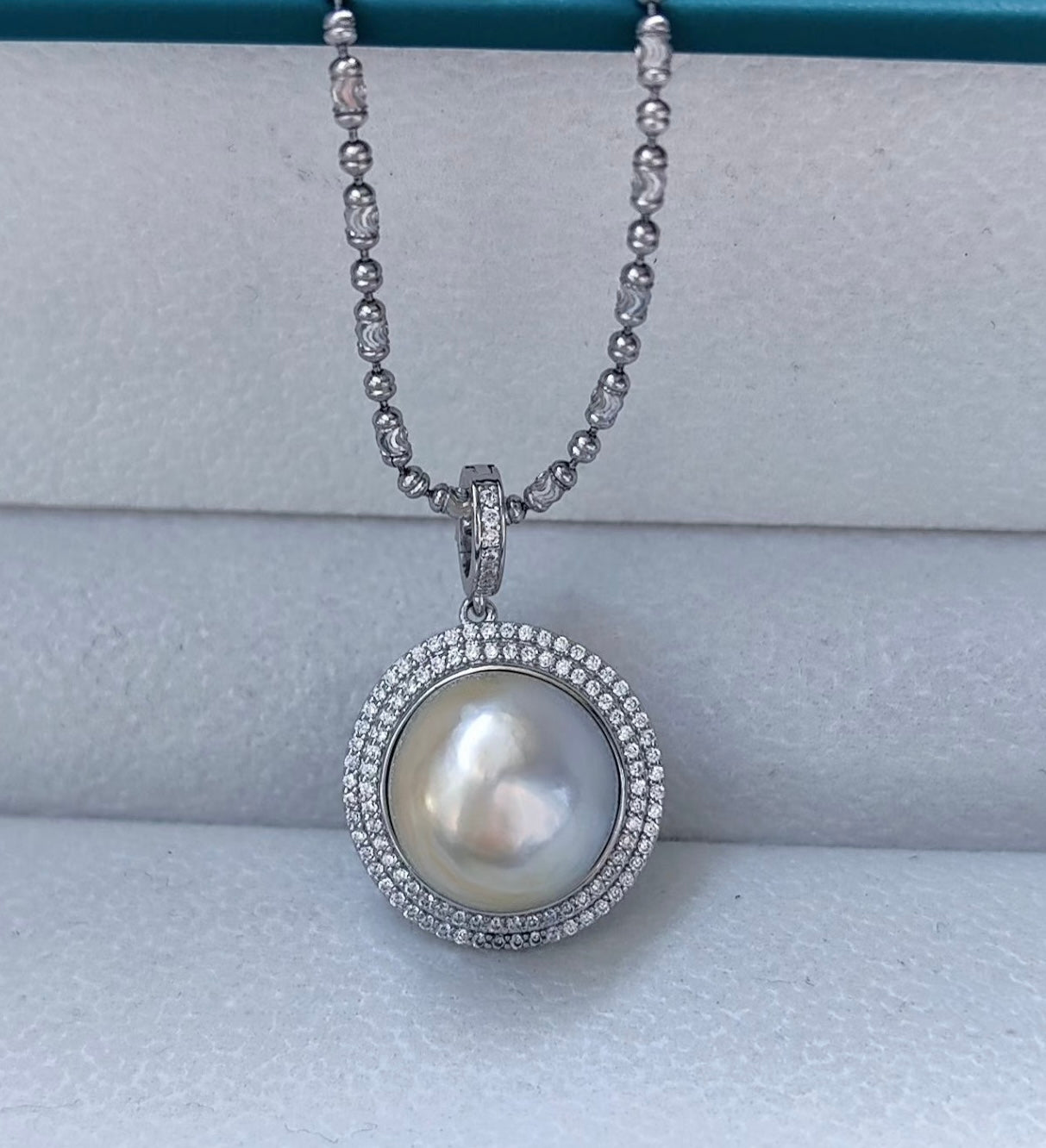 “Touch” Seawater Australian-White Baroque Pearl Featured Pendant Collection