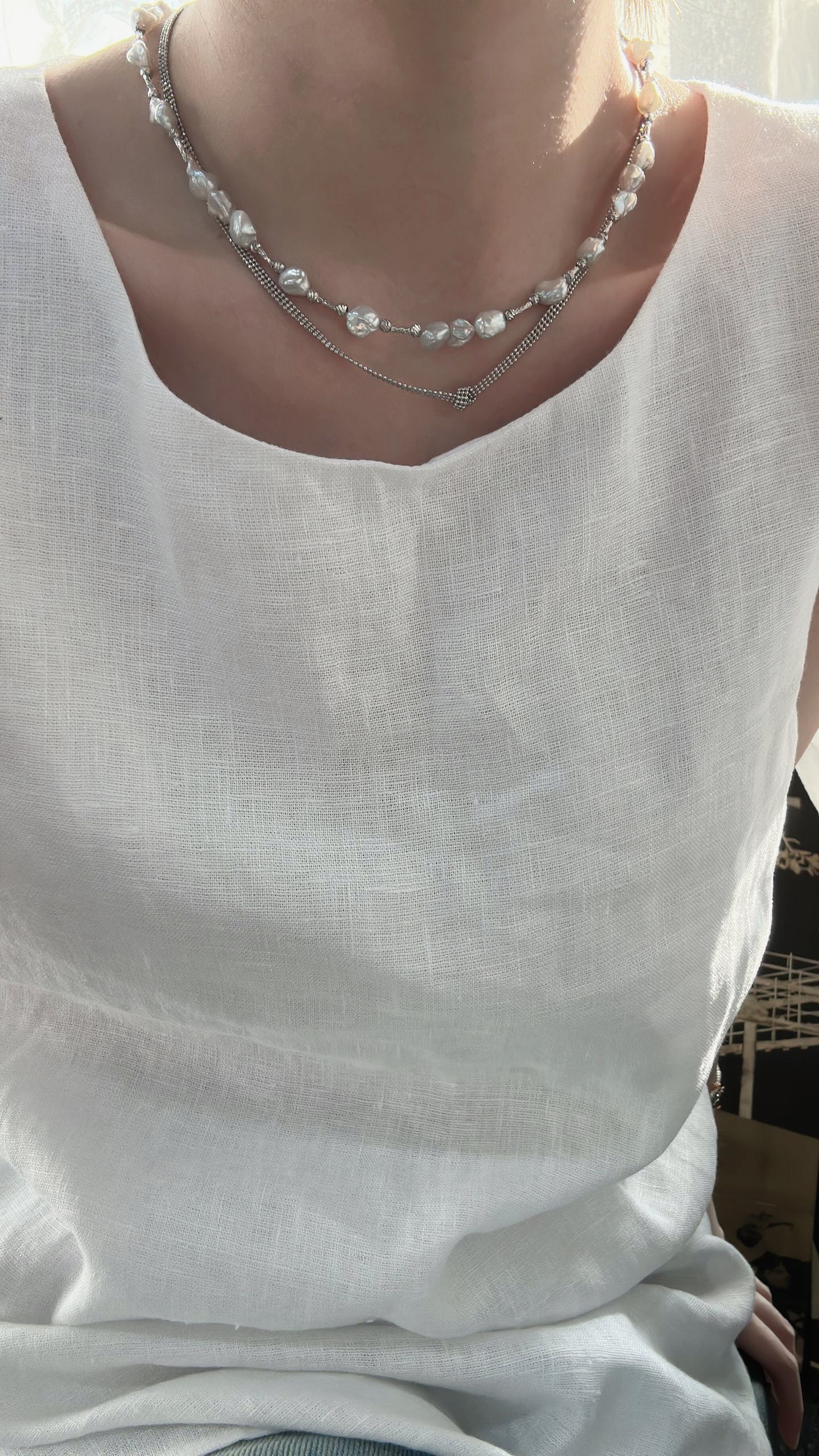 Silver and Blue Flow・Natural Keshi Pearl Silver Knot Necklace