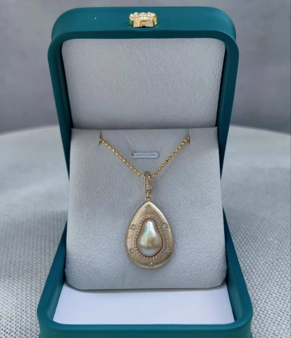 'Frozen' Collection Blue Australia White, keshi Collection Pearl Series