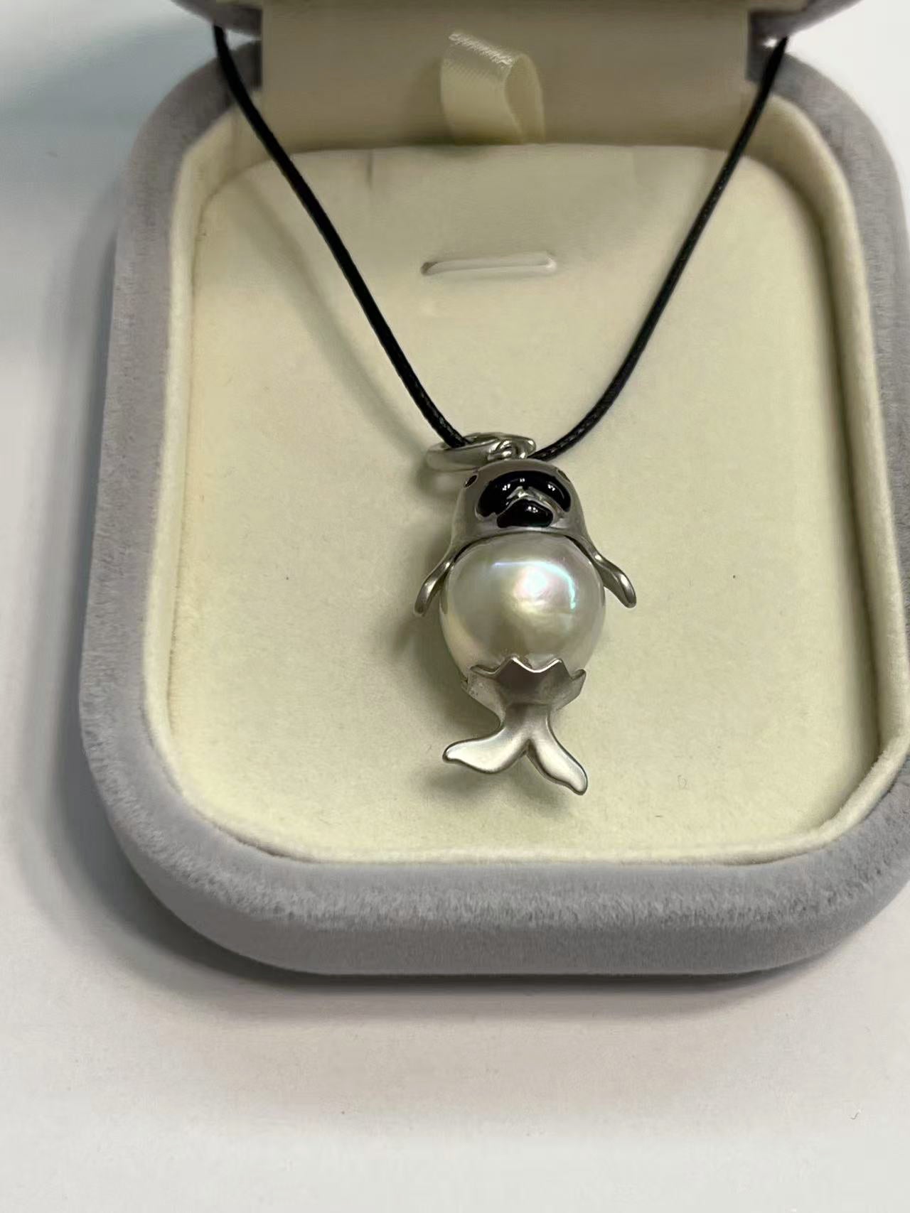 ‘Cthulhu Mythos’ Antiques Seawater Pearl Pendant Collection