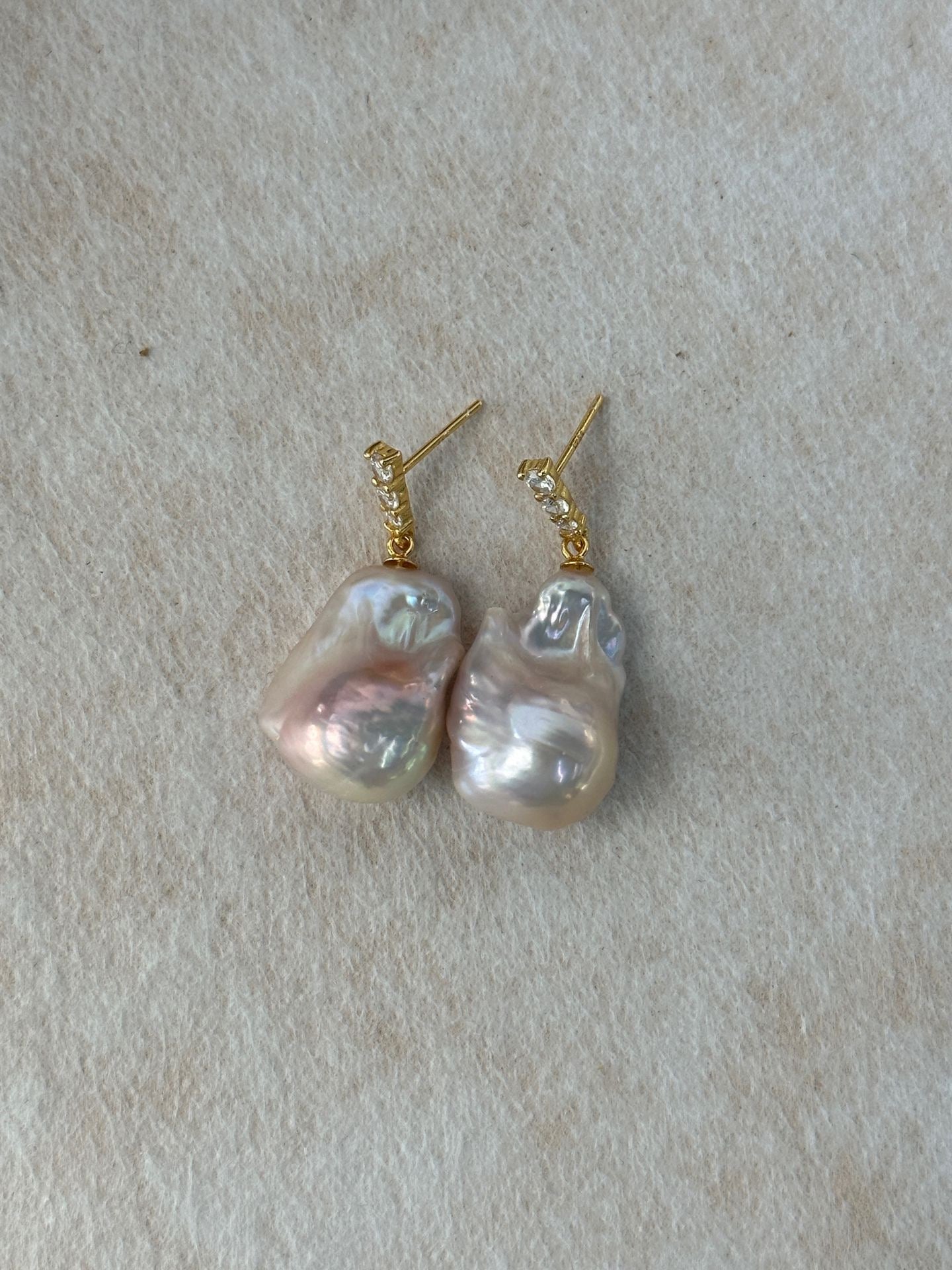 Fairy Pink Natural Freshwater Baroque Pearl Minimalist Diamond Stud Earrings
