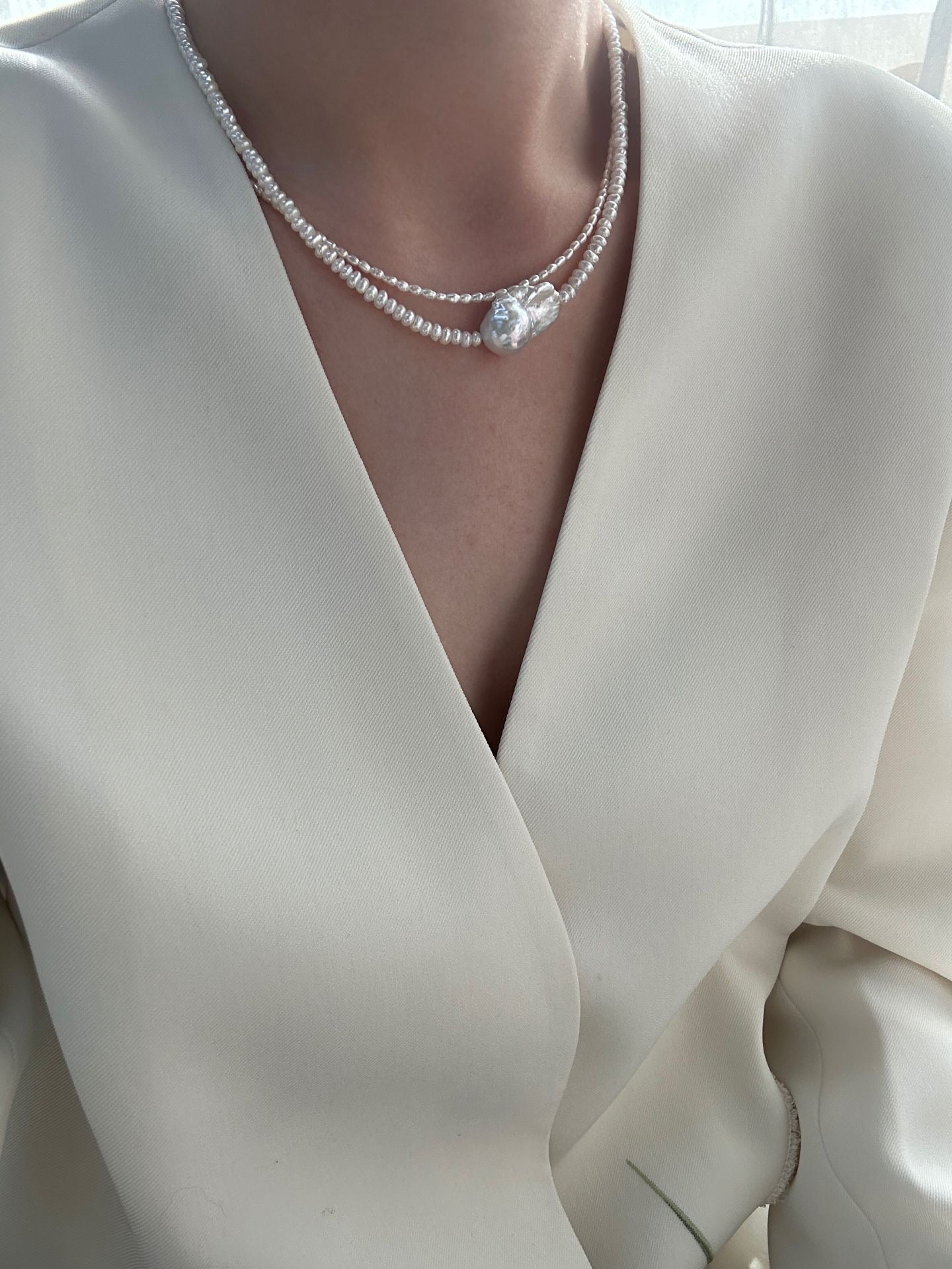 Aurora Snow-White Baroque and Rice-Grain Natural Pearl Necklace