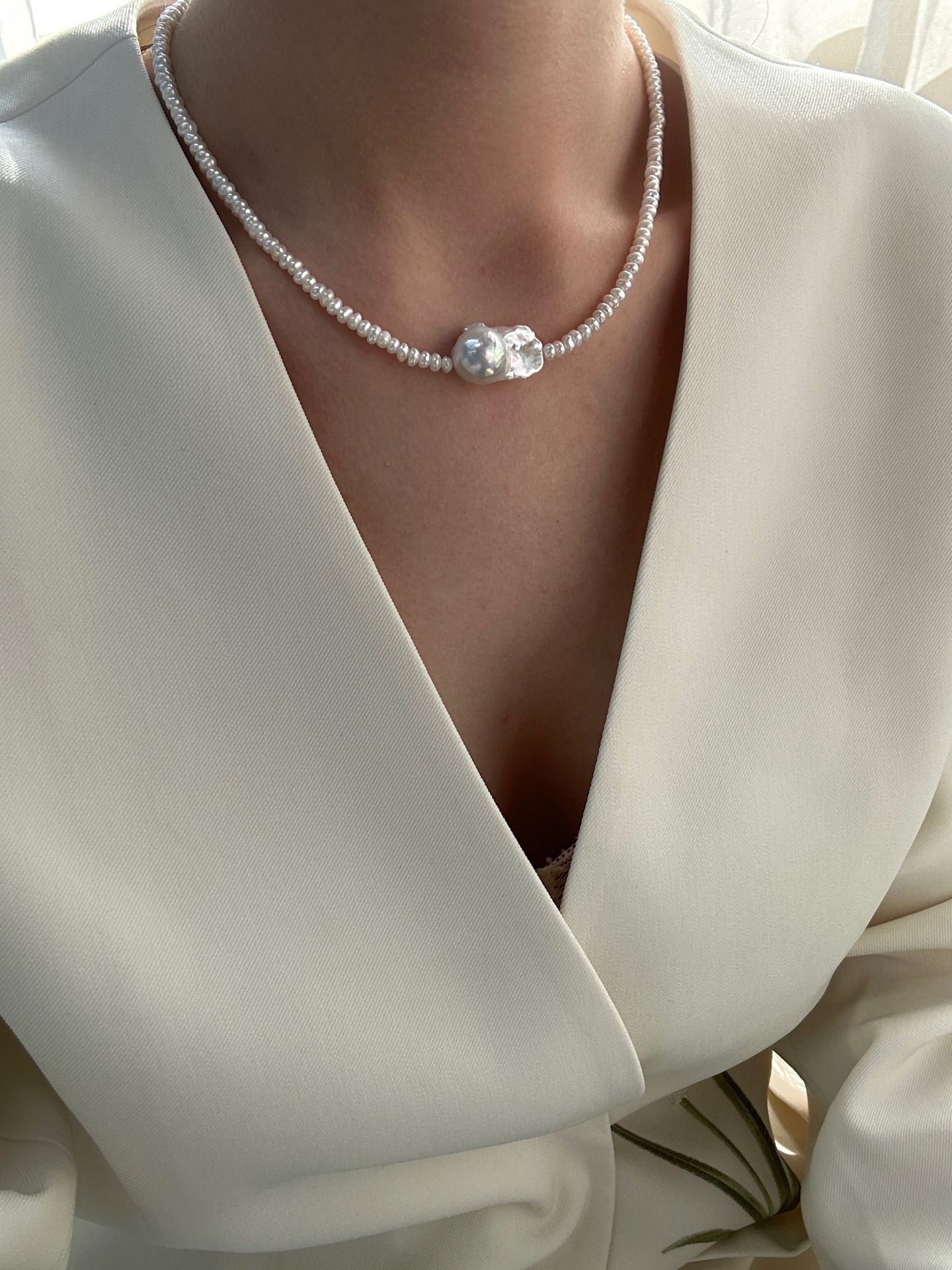 Aurora Snow-White Baroque and Rice-Grain Natural Pearl Necklace