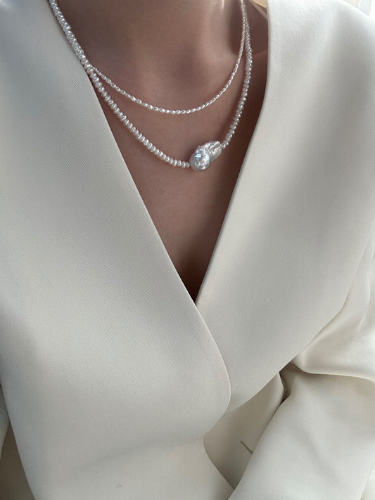 Aurora Snow-White Baroque and Rice-Grain Natural Pearl Necklace
