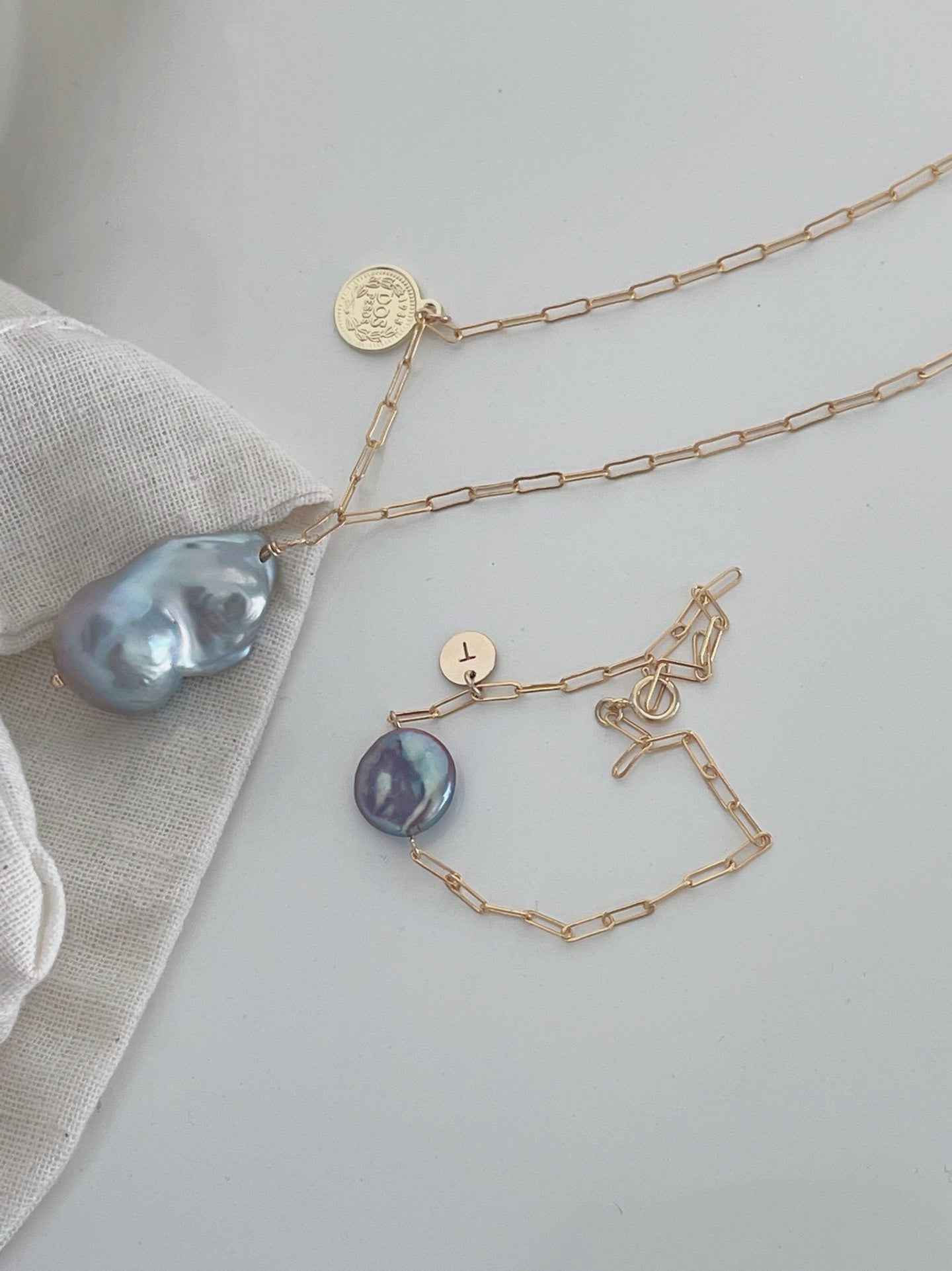 Blue-Blooded Baroque Natural Pearl Gold-Plated Silver Roman Pendant