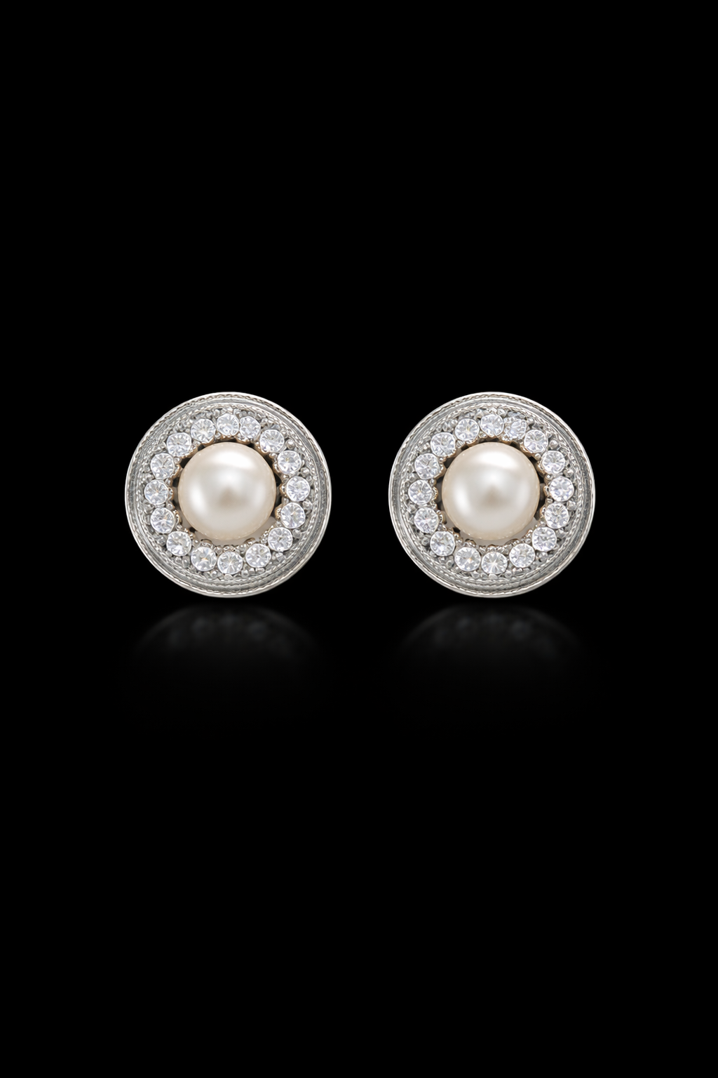 “Snow Mirror” Sterling Silver Diamond Star Freshwater Pearl Stud Earrings